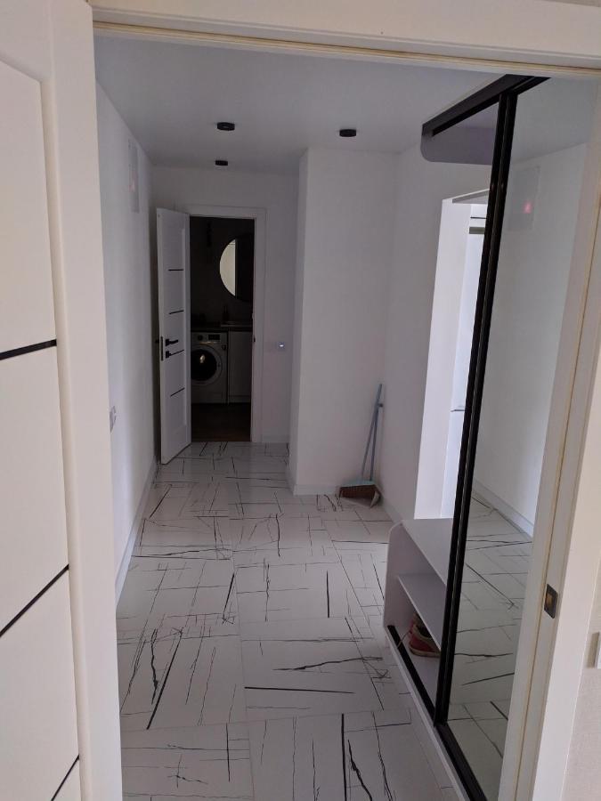 Cozy 75 Apart In Center - 2Х Кімнатна Квартира В Центрі Кропивницького Kropyvnyc'kyj Esterno foto