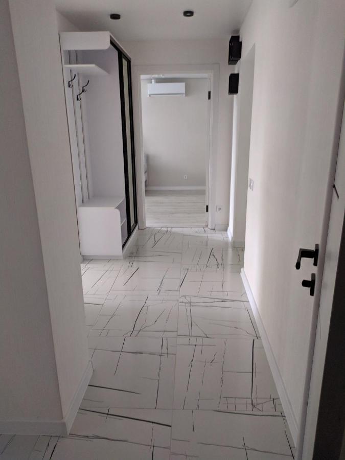 Cozy 75 Apart In Center - 2Х Кімнатна Квартира В Центрі Кропивницького Kropyvnyc'kyj Esterno foto